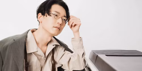 Kan Sano in \u6a2a\u6d5c\u5e02