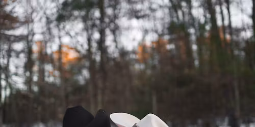 LIC BAR - Original music only! Supported by Piatt Pund & Gracie Lou