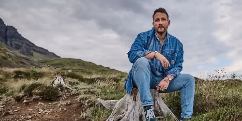 Florian K\u00fcnstler in