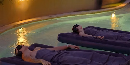FLOATING SOUND BATH (actual in water experience) | Manchester Aquatics