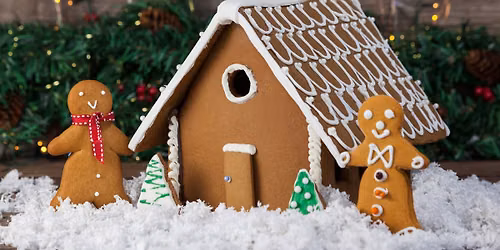 Gingerbread Barn & Mini Cookie Contest