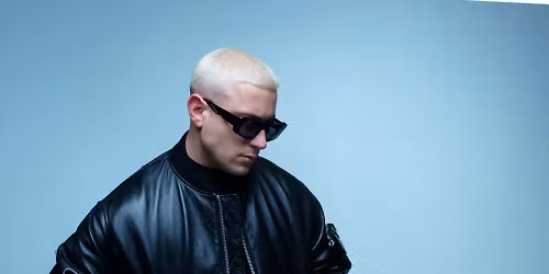 Alignment, RO\u00dcGE, Dica in Paris