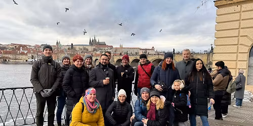 K\u0159i\u0161\u0165\u00e1lov\u00e1 zahrada 7.12.2025 \/\/ Plno, m\u00edsto ji\u017e pouze pro mu\u017ee.