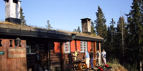 Internasjonal overnattingstur - Yoga-retreat med v\u00e5rgl\u00f8d p\u00e5 Mustadkroken