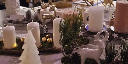 Schwimmender Weihnachtsmarkt