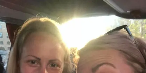 Lene och Nicole blir 80