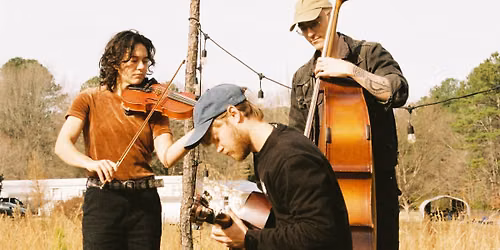 Live @ LOW END | Magic Tuber Stringband