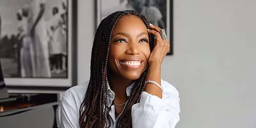 Heather Headley at Fisher Theatre Detroit