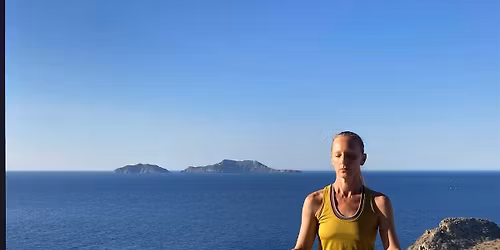 Open Level Yoga in Clissold House, Clissold Park N16 (Special Trial Class)