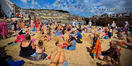 Mousehole Carnival \ud83c\udfaa 