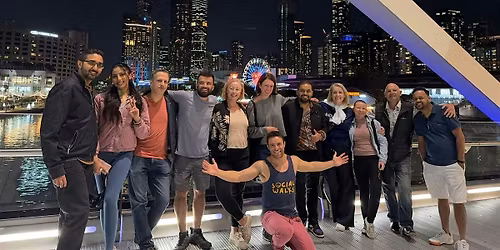 MAGIC MONDAY - Fitzroy Gardens walk to Goldilocks Rooftop Bar | Easy 4km