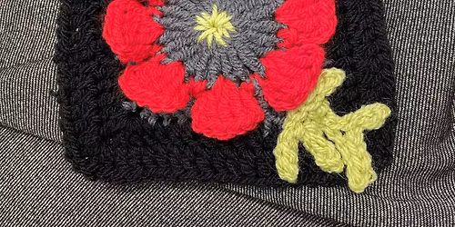 November Granny Square  - Poppy 