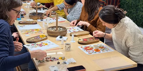 Philadelphia: Pressed Flower Art Workshop