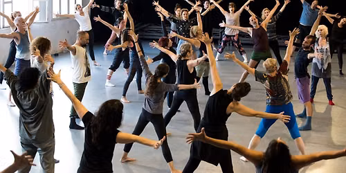 Gaga\/people Class