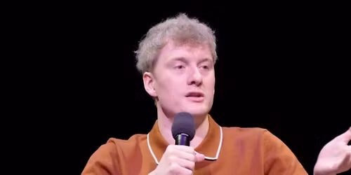 Parking James Acaster