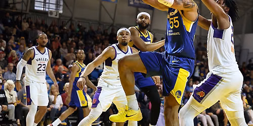 Valley Suns vs. Santa Cruz Warriors