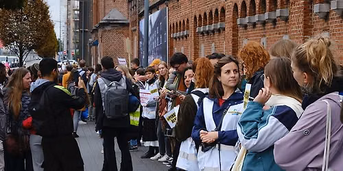 World Refugee Day: Human Chain in Brussels