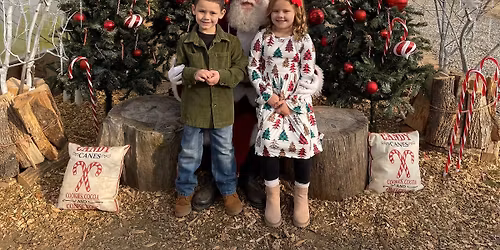 Photos with Santa in the Holiday Greenhouse! -FREE