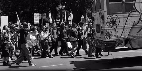 HIGH CONTRAST - a community b&w photogallery