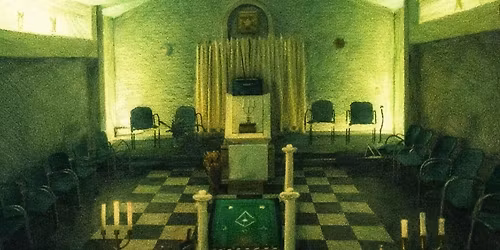 Nacht in de Vrijmetselaarstempel