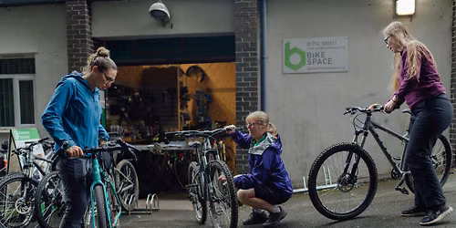 Cycling UK Basic and Trailside Maintenance Course