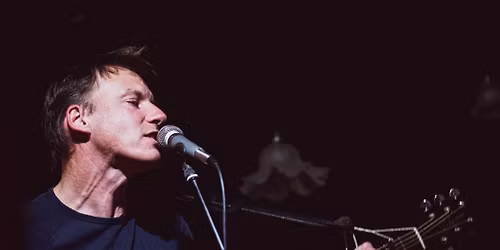 Tony Black at the Squiffy Squirrel, Shaw, Oldham