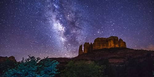 Sedona Rooftop Bar and Stargazing