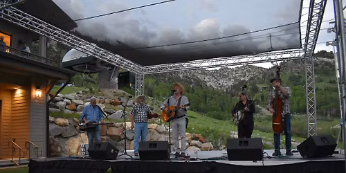 Mountain Country plays Deer Valley Resort @Silver Lake