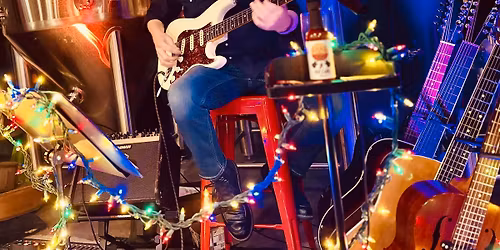 Live music w\/ Larz Cabot