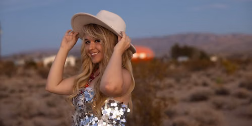 Christie Huff - Summer Tour \u2728\u2600\ufe0f\ud83c\udfb8\ud83c\udfa4\ud83c\udfb6