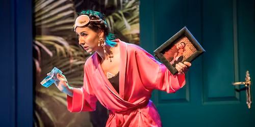 Pomoc Domowa | spektakl