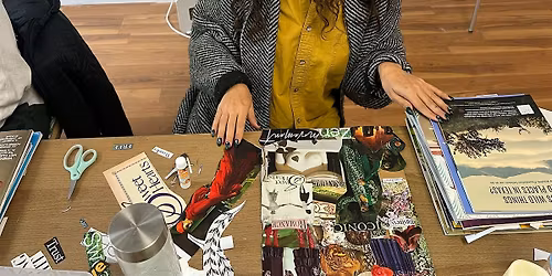 New Moon Vision Board + Mini Tarot Reading