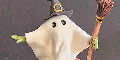  \ud83d\udd77\ufe0f Halloween Tricks & Treats in Sugar