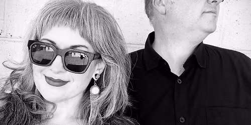 White Rose Motor Oil \/\/ Martin Farrell Jr. and the Station Drifters \/\/ East of Abilene ~ Early Show