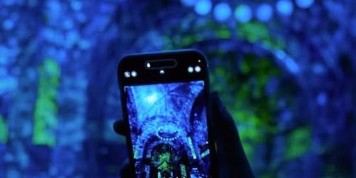 Eonarium Enlightenment: An Immersive Light Show in Melbourne