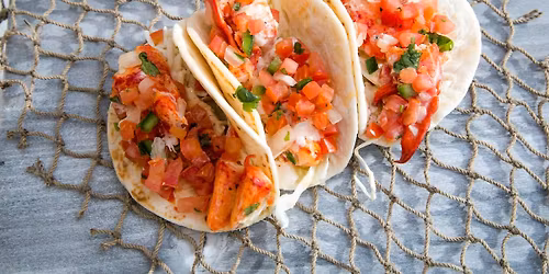 Cousins Maine Lobster at Lowe's Home Improvement (LEE'S SUMMIT, MO)