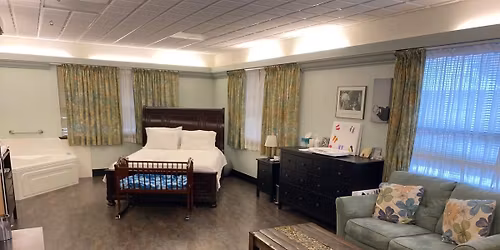 Meet and Greet\/Birth Center Tour