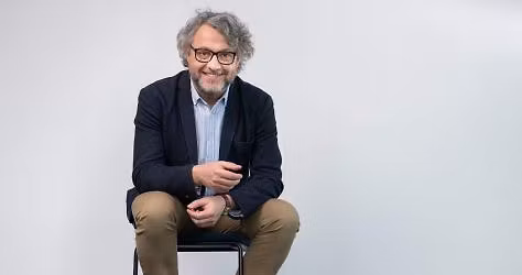 MOZART BIKINIBEN \/ AZ OROSZ BALETT \u00c9S A DIVAT