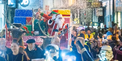 Battle of Flowers Christmas Parade