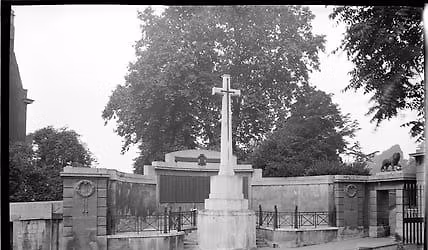 Bath's war memorials. (Free event, run by volunteers, for our community, all welcome)