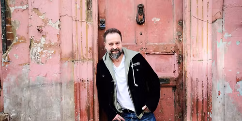 Alfie Boe: Arches Bar Champagne Experience