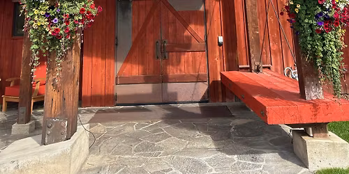 Brasada Ranch ~ ✨Holiday Artisan Market, tree lighting, santa, and festivities! ✨