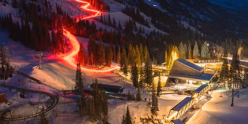 Santa's Christmas Eve Torchlight Parade & Fireworks