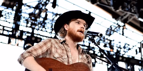 Parking Colter Wall