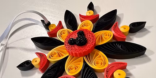 Calling All Disney Lovers!\u2764\ufe0fPaper Quilled Mickey Mouse Ornament!\u2764\ufe0f