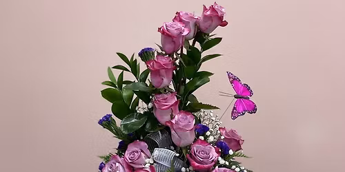 June Floral Design Class: Modern Sculpted Roses 