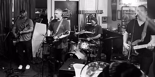 Spare Tire Band at the Tavern Off the Green