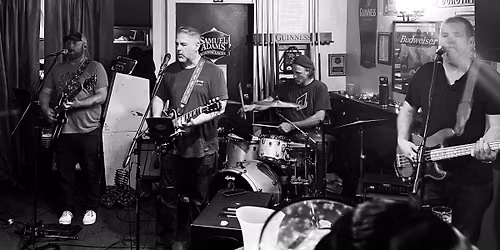 Spare Tire Band at the Tavern Off the Green