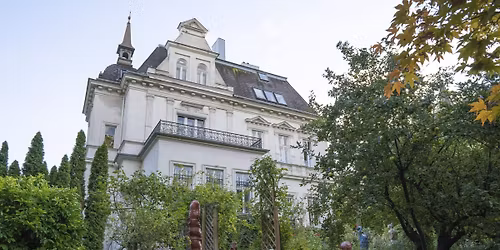 F\u00fchrung ARIK BRAUER KUNSTSAMMLUNG und SKULPTURENGARTEN