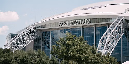 Suites: New York Giants at Dallas Cowboys